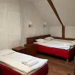 Gotthard Residents 3*