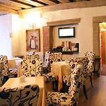 Gotthard Residents 3*