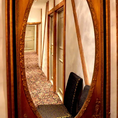 Hotell Gotthard Residents 3*