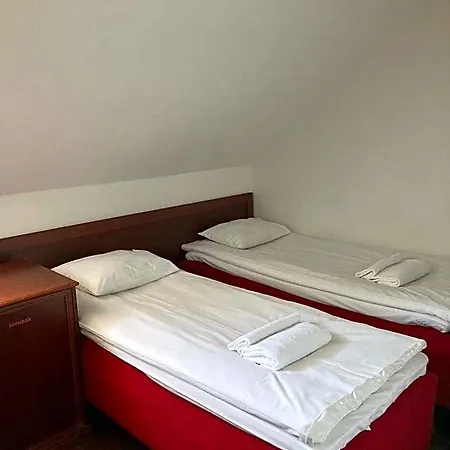 Gotthard Residents 3*