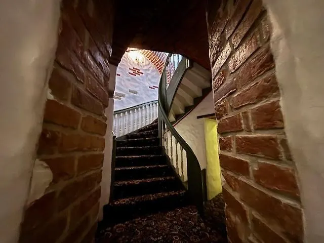 Hotel Gotthard Residents Talin